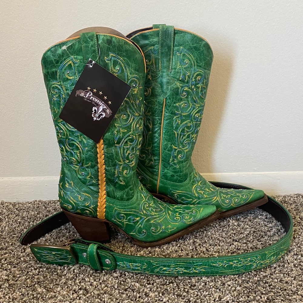 🐉Genuine Leather Women’s Cowboy Boots with Belt